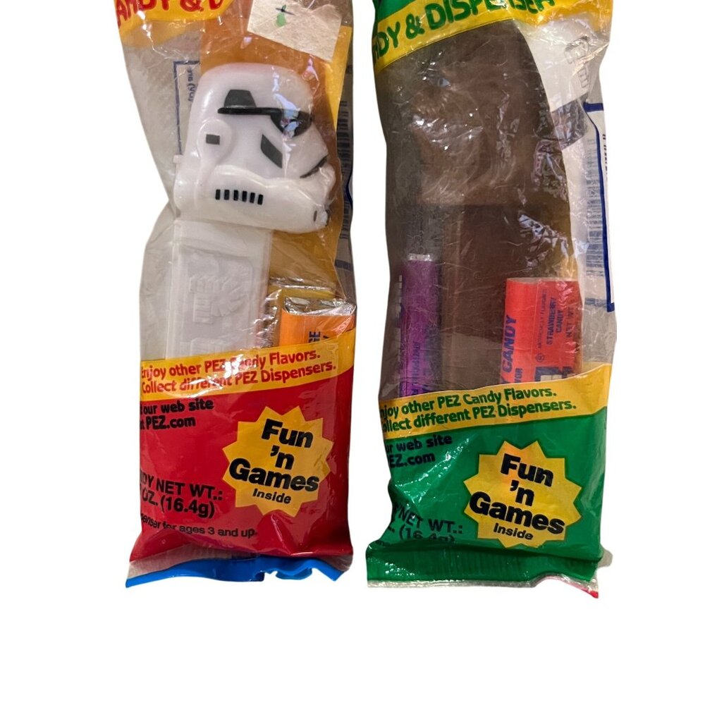 Vintage Star Wars PEZ Candy Dispensers Chewbacca & Stormtrooper Set Of 2 New In - Picture 6 of 7